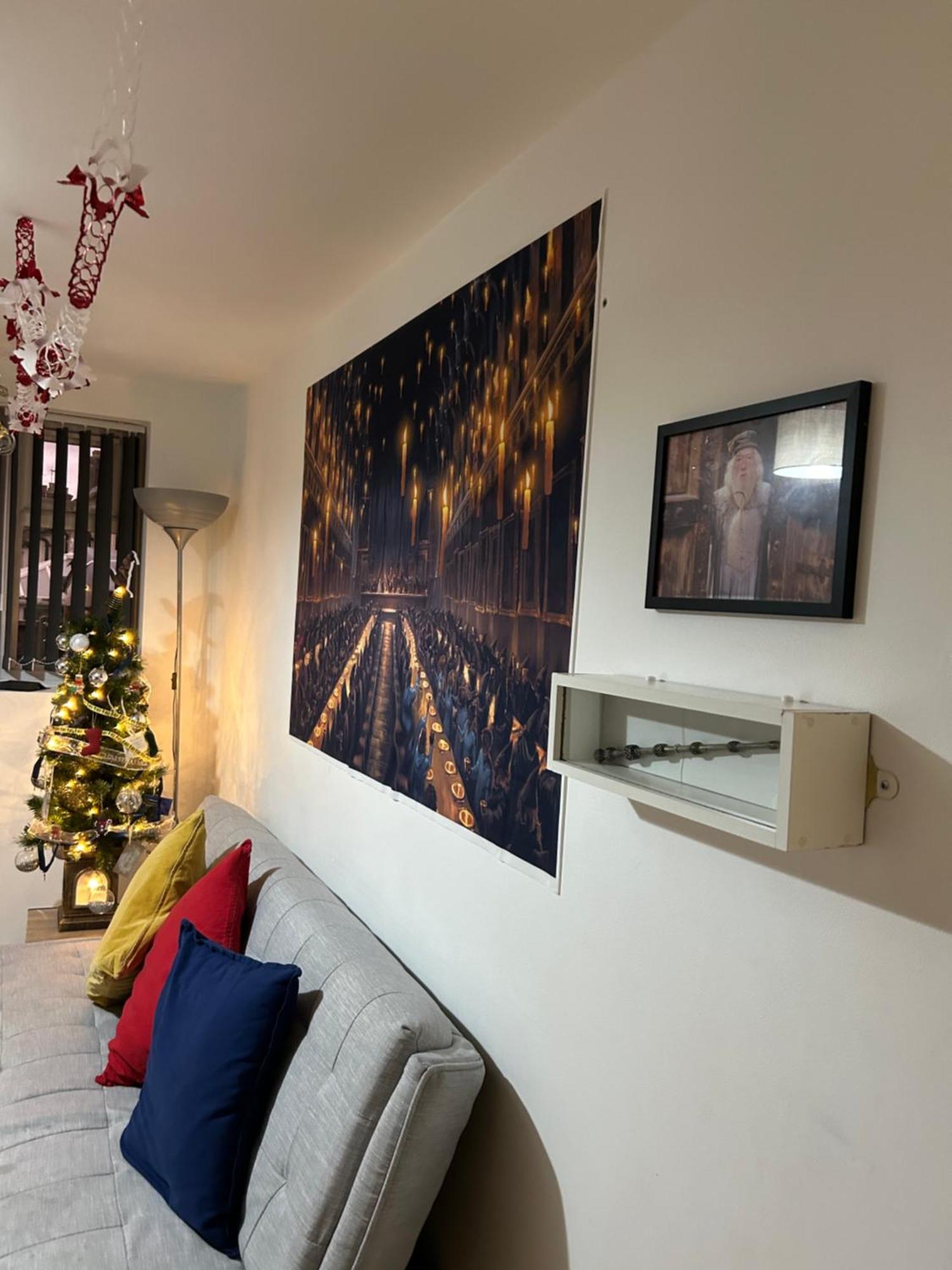 1000 négyzetméteres, 3 hálószobás Apartman 1 fürdőszobával Watford területén Kültér fotó